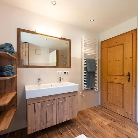 Scheibenwald Huette *