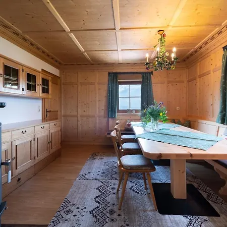 Holiday home Scheibenwald Huette *